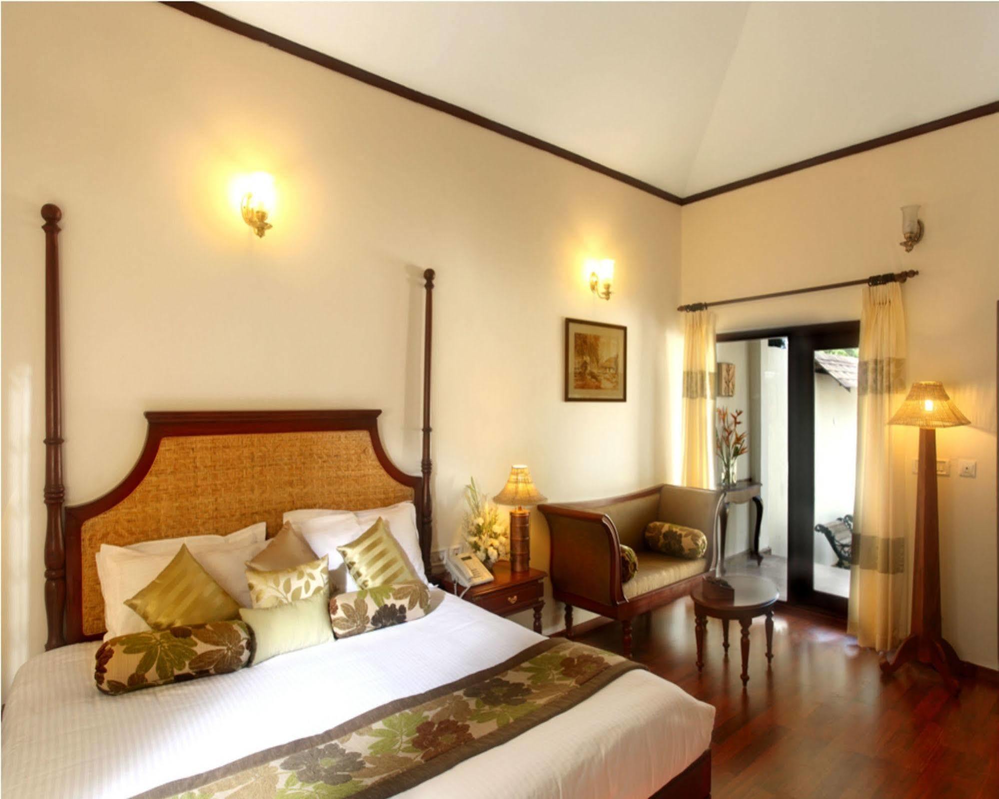 Carmelia Haven Resort Thekkady Luaran gambar